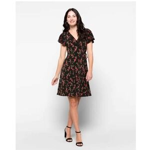 Kaileigh Black Red Floral Wrap Dress Womens Medium Short Flutter Sleeve V-Neck